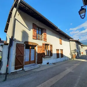 Maison De Village Au Pied De La Montagne Lumbin
